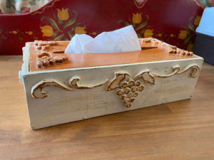 Tissue case made with a jigsaw